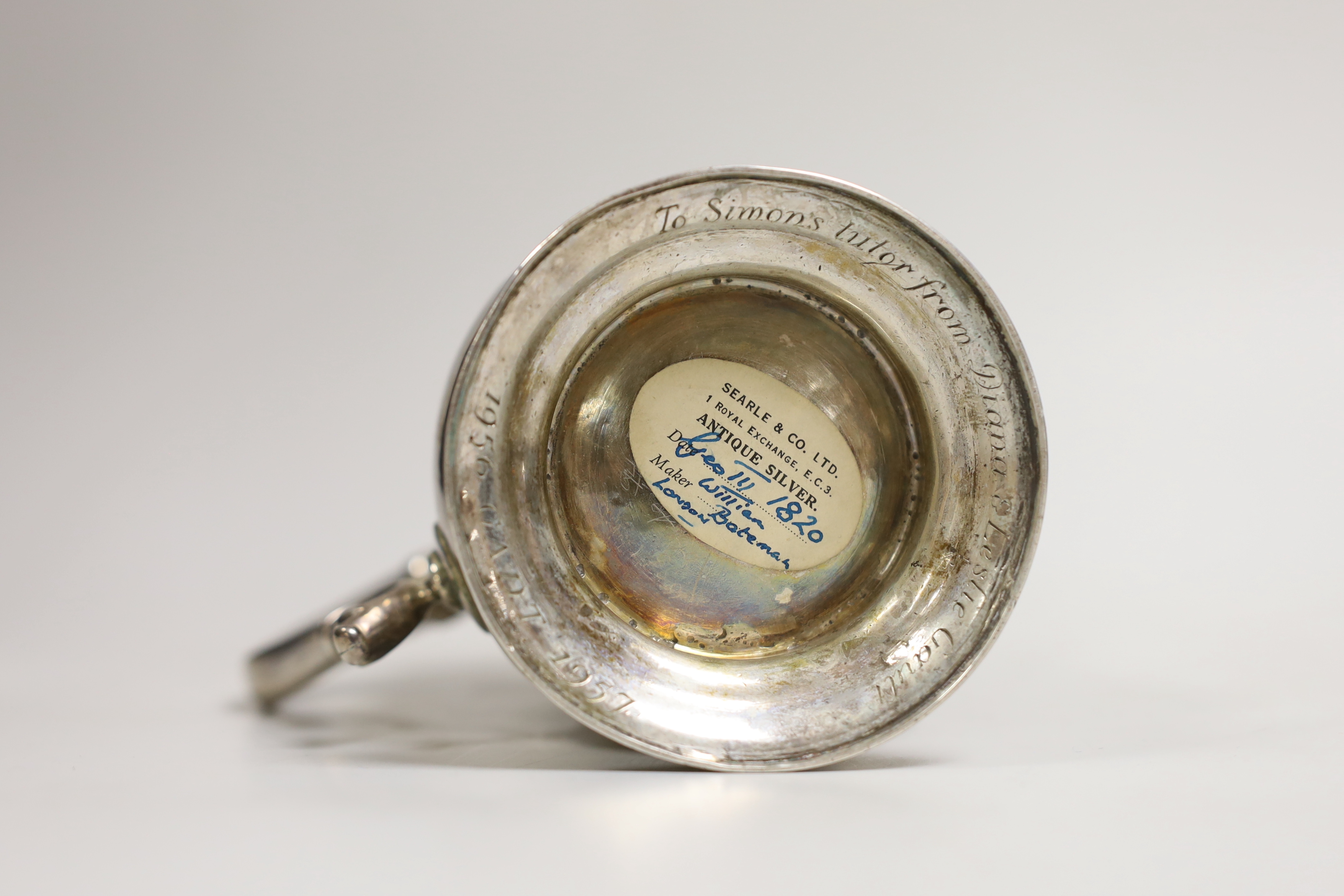 A late George III silver tankard, London 1820 by William Bateman, with later presentation inscription to the base, height, 12.1cm, 9.5oz.